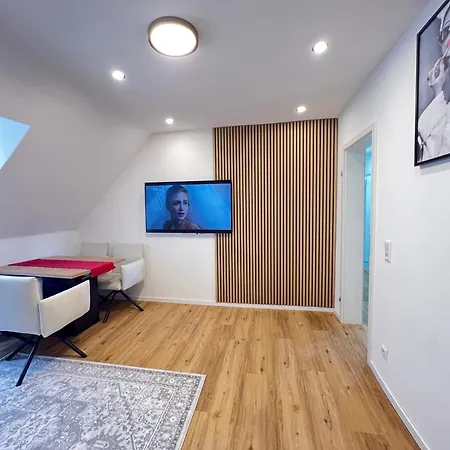 Home-3